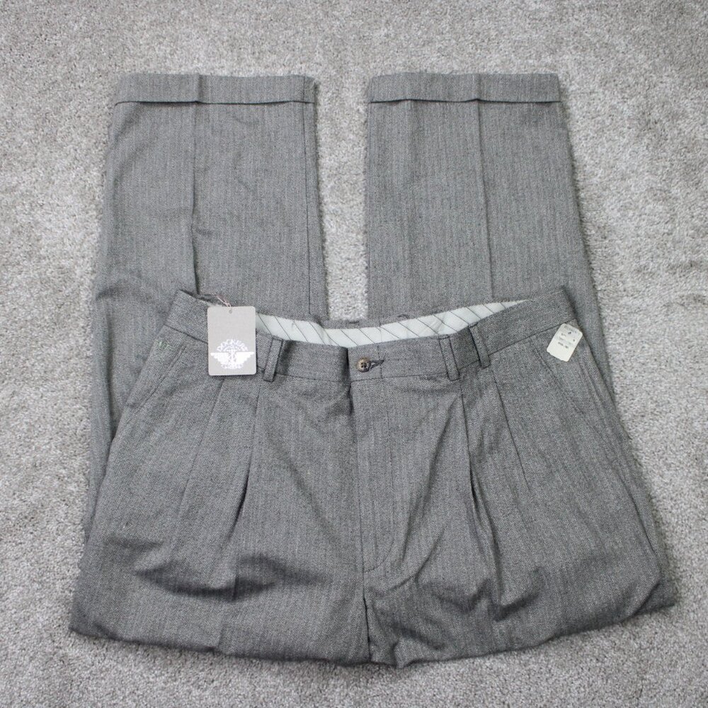 Vintage Levi's Dockers Pants NWT Mens 38x30 Gray Pleated Cuffed Chino Deadstock